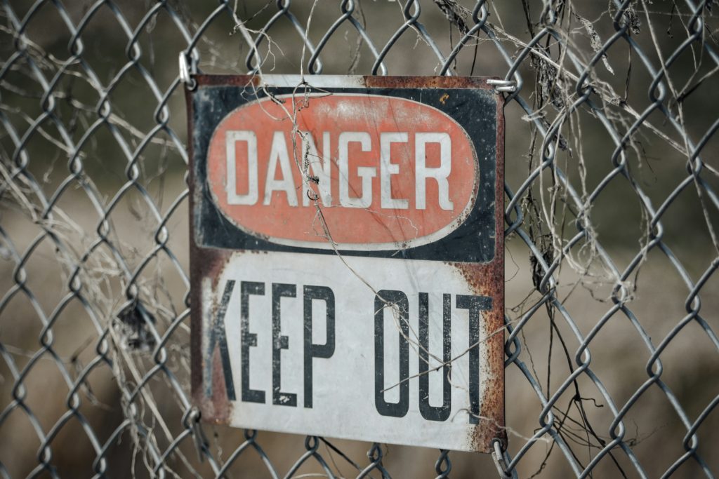 Gefahr Schild: Danger Keep Out